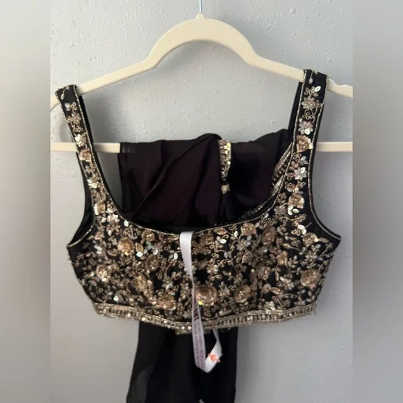 New Sani Ravi top in Black and Gold Size Small - Picture 3 of 12